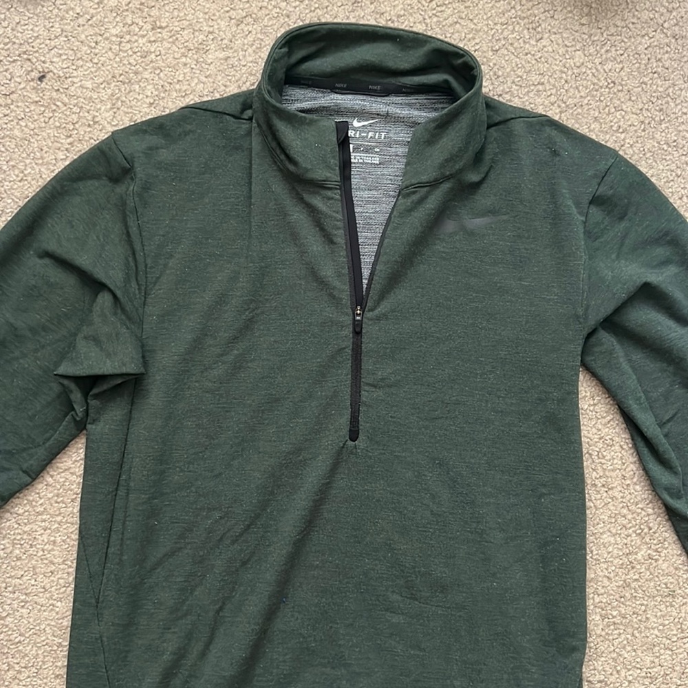 NIKE QUARTER ZIP